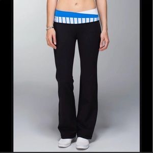 Lululemon size 6 asymmetrical Astro full length